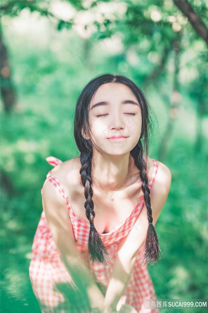 美女直播全裸